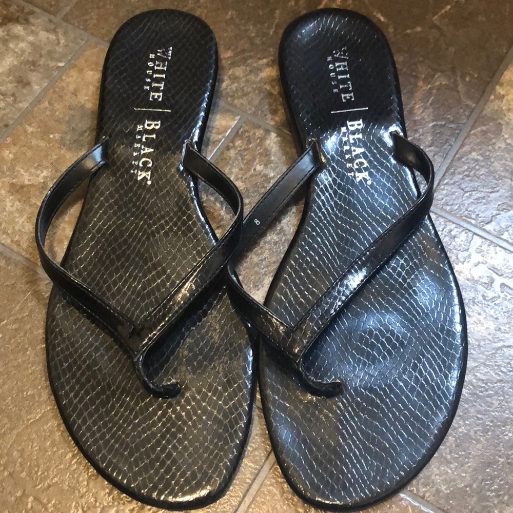 ❤️Black flip flops